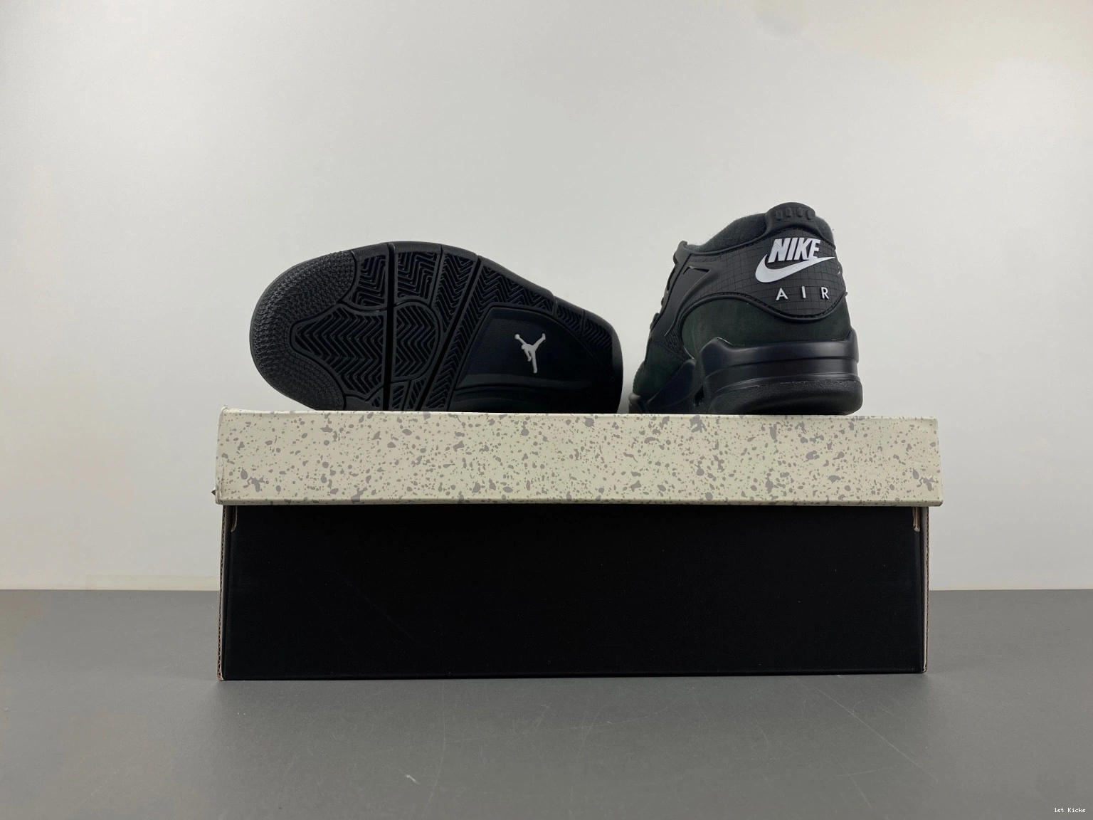 Cat 4 RM FQ7939-004 Men's Jordan Black - 0829
